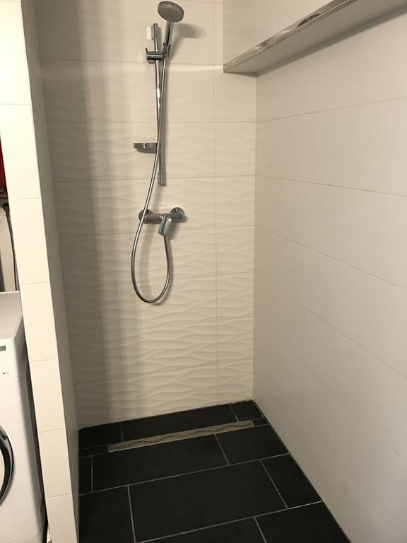 胡拉姆公寓 巴拉通雷勒 外观 照片